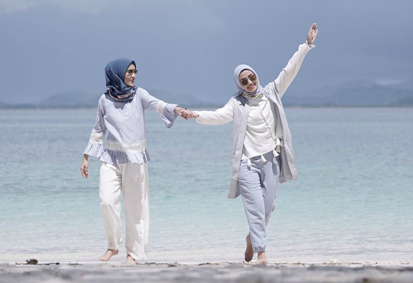 54 Top Trend Baju  Hijab Ke Pantai 