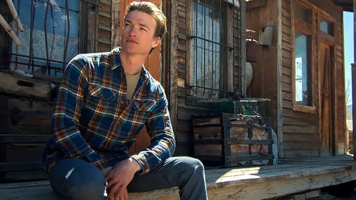 Occasions-to-Wear-a-Flannel