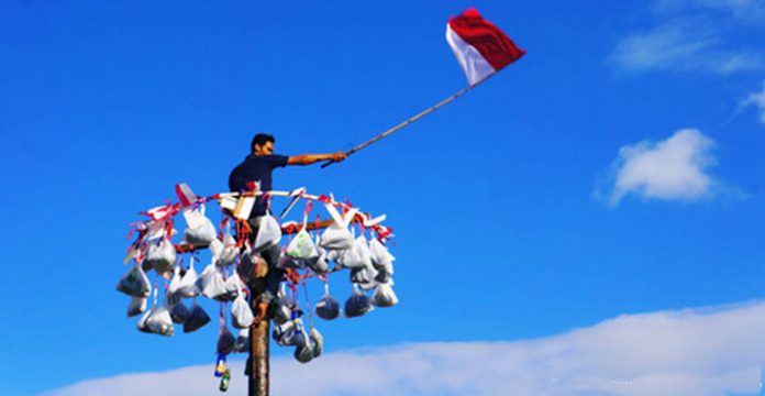 ilustrasi-panjat-pinang-696x360