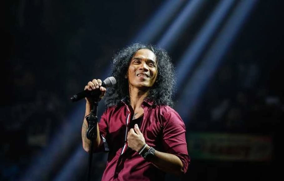 penyanyi rock pria indonesia
