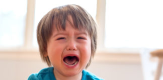 Tips atasi tantrum anak