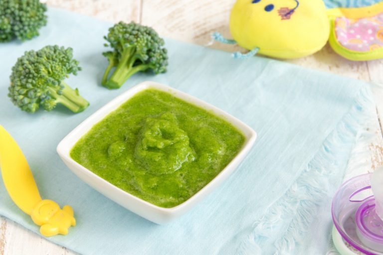 Resep MPASI: Puree Brokoli dan Alpukat