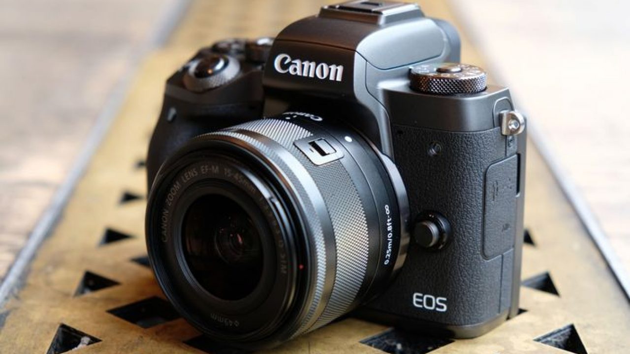 review kamera canon m50