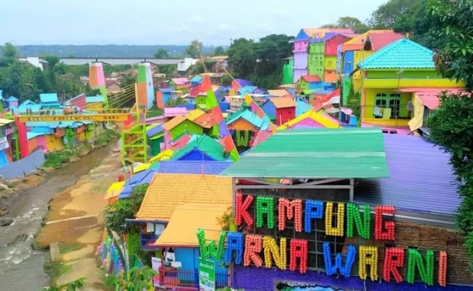 Kampung wisata warna-warni Jodipan Malang