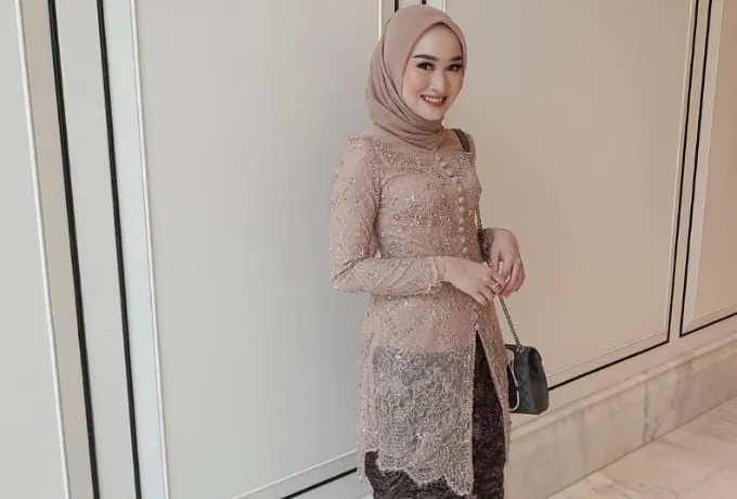 Model Kebaya Modern Hijab Klasik
