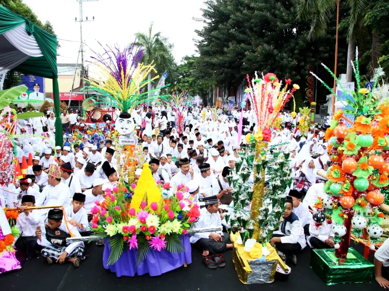 Daftar Tradisi Unik Perayaan Maulid Nabi di Indonesia
