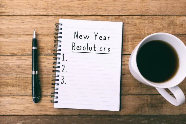 menulis resolusi tahun baru