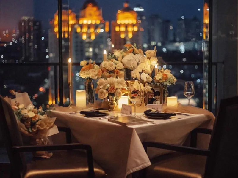 5 Tempat Makan Romantis di Jakarta Pusat 
