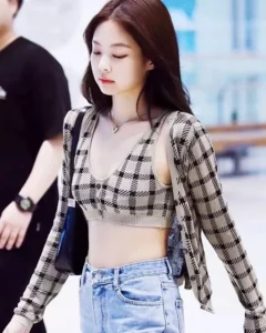outfit korean style jennie