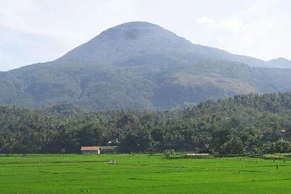 Gunung Tampomas