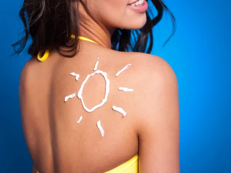 sunscreen untuk kulit berjerawat