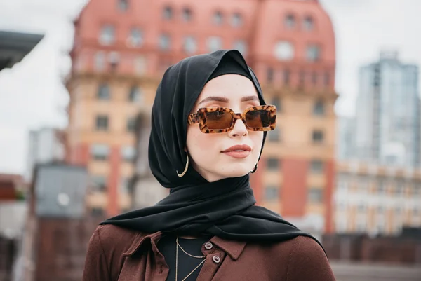 tutorial anting hijab pashmina