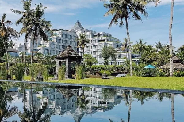 11 Rekomendasi Hotel Bintang 5 Terbaik di Jogja, Dijamin Bikin Liburan Makin Berkesan!