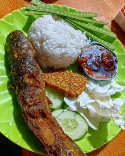 pecel lele