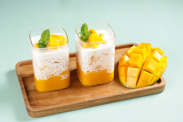 Menu takjil buka puasa kekinian Mango Sago