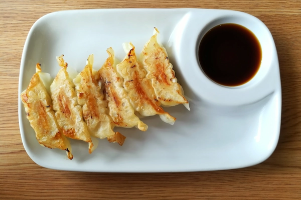 Menu takjil buka puasa kekinian gyoza